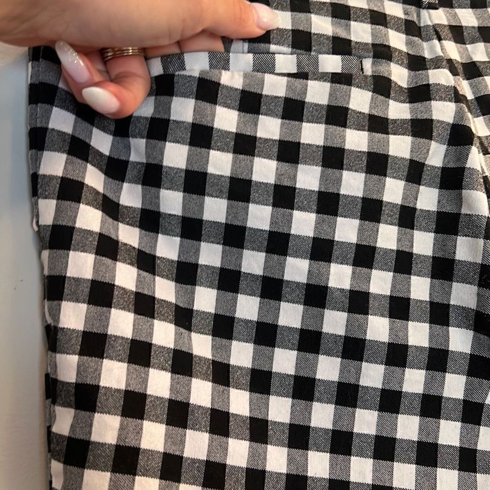 Dalia Women's Black White Gingham Rayon Blend Mid Rise Stretch Ankle Pants - Picture 4 of 6
